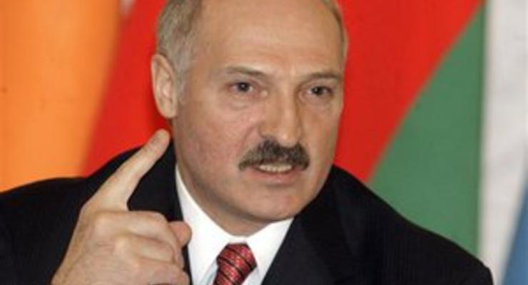 Лукашенко решил штрафовать чиновников за дорогие авто
