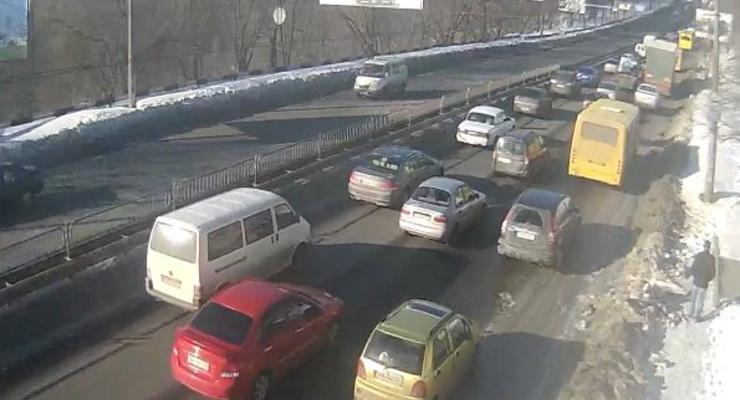 Пробки в Киеве: куда сегодня утром лучше не ехать