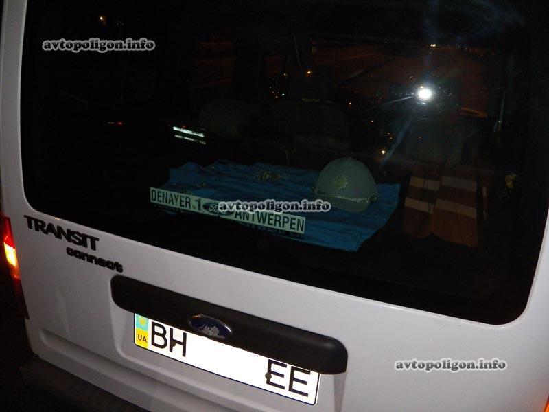 В Киеве люди избили таксиста, чуть не сбившего ребенка / avtopoligon.info
