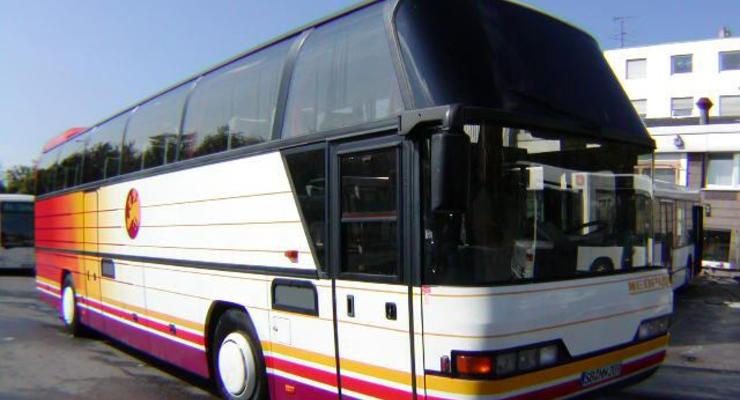 Установку ремней безопасности в автобусах отсрочили