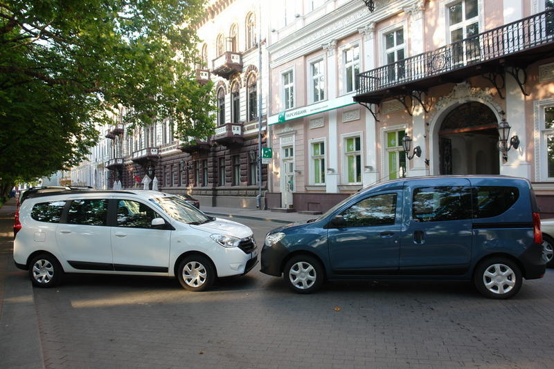 Renault привезла в Украину новинки – Lodgy и Dokker / autocentre.ua