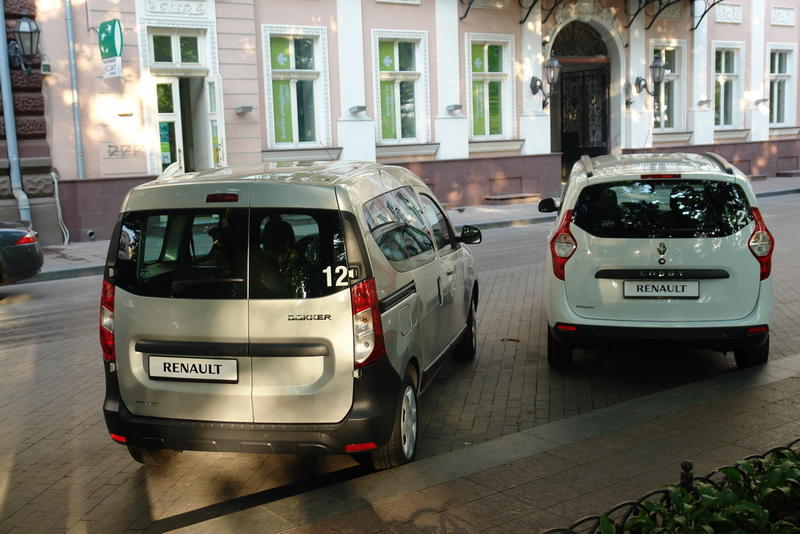 Renault привезла в Украину новинки – Lodgy и Dokker / autocentre.ua