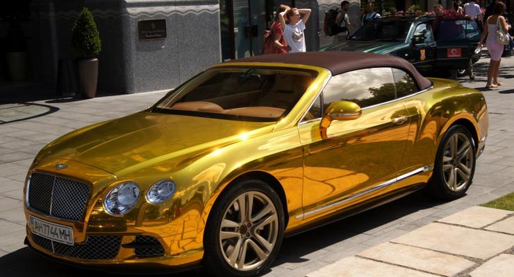 В Донецке есть золотой Bentley и электрический «BMW»