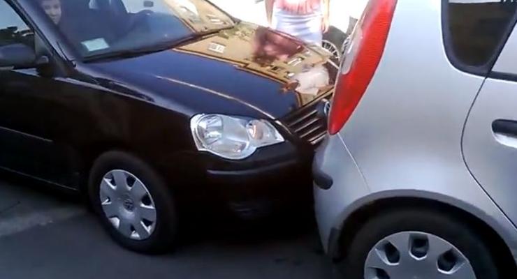 В Одессе истеричный пешеход спровоцировал ДТП