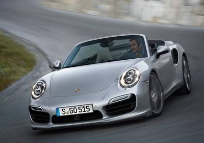 Новые кабриолеты Porsche 911: названы цены в Украине