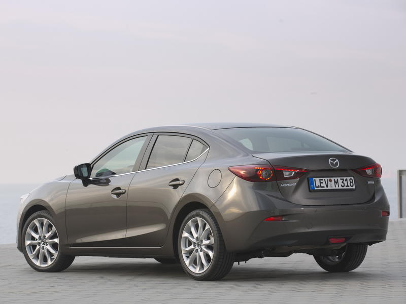 Новая Mazda3: стали известны цены для Украины / Mazda