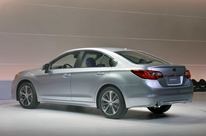 Состоялась премьера Subaru Legacy нового поколения / autoblog.com