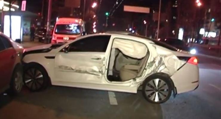 В центре Киева девушка на Kia разбила три автомобиля