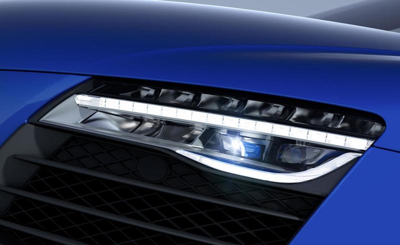 Audi представила первую модель с лазерными фарами / audi.com