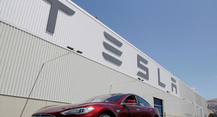 Tesla выпустит подводный электромобиль