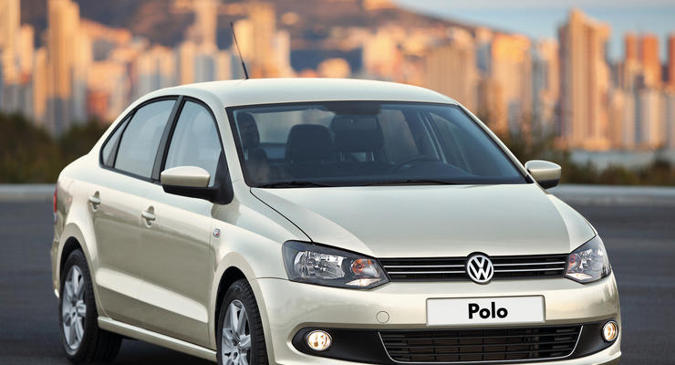 Седан Volkswagen Polo получил новый маломощный мотор и подешевел