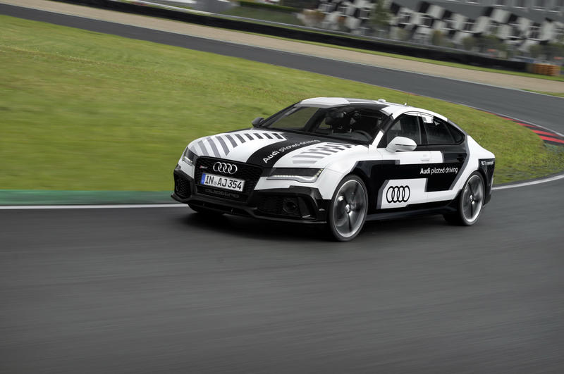 Audi рассекретила свой самый быстрый автомобиль-беспилотник (фото) / gtspirit.com
