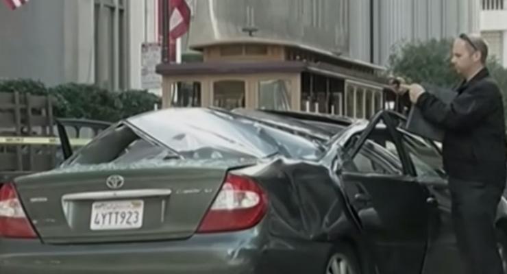 В США Toyota Camry спасла жизнь упавшему с 11 этажа мужчине