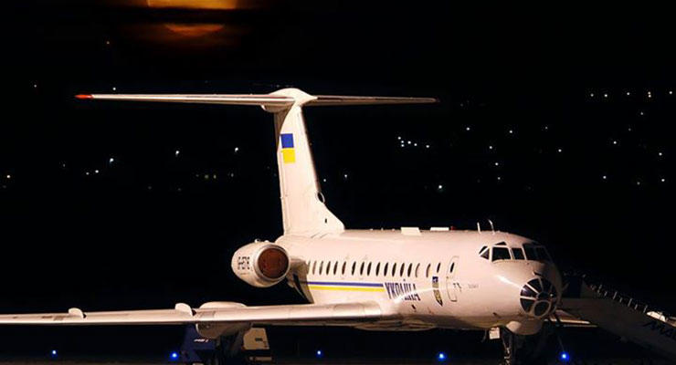В ночь на 29 ноября по улицам Киева проедет самолет Ту-134
