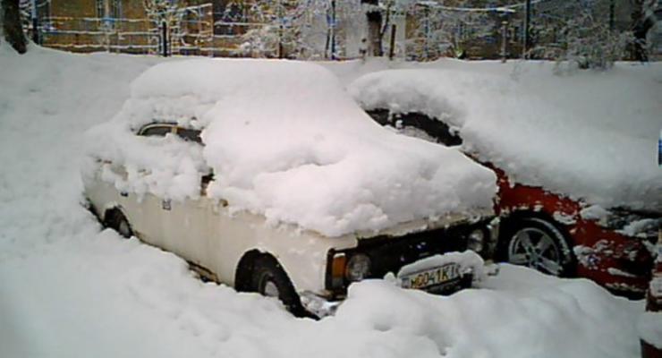 Депутаты предложили перекрывать улицы Киева во время снегопадов