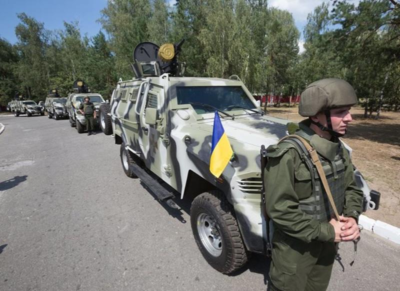 Итоги 2014: ТОП-5 военных новинок украинского автопрома / facebook.com/petroporoshenko