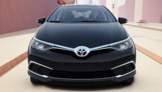 Обновленную Toyota Corolla показали на видео