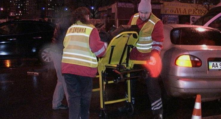 В Киеве такси влетело в микроавтобус: шесть человек пострадали