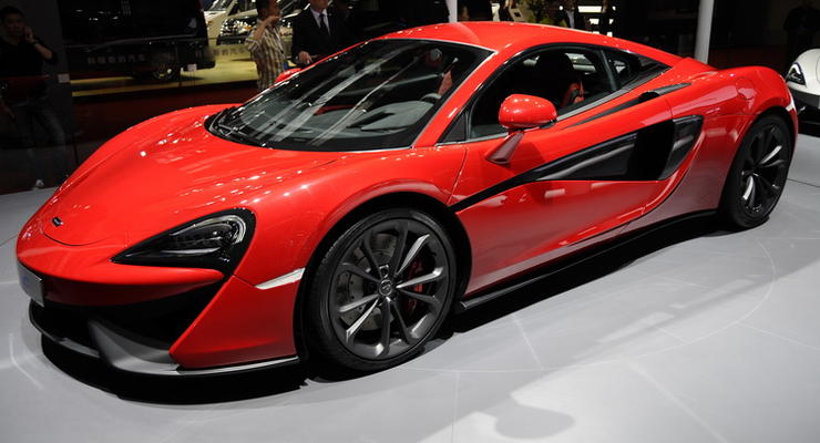 В Шанхае дебютировал "самый доступный" McLaren