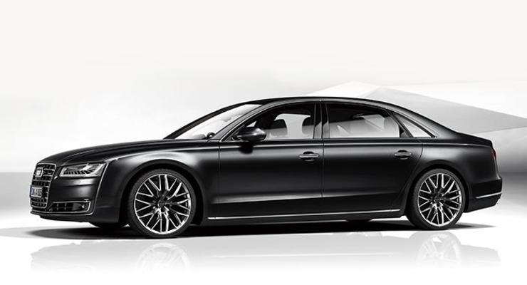 Компания Audi представила самую роскошную версию A8 (фото)