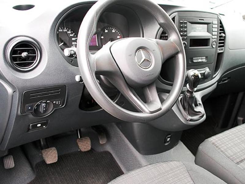 В Украине показали новинки коммерческой техники Mercedes (фото) / autoconsulting.com.ua