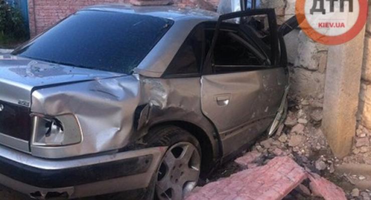 В Александрии пьяный водитель Audi сбил семью, погиб ребенок