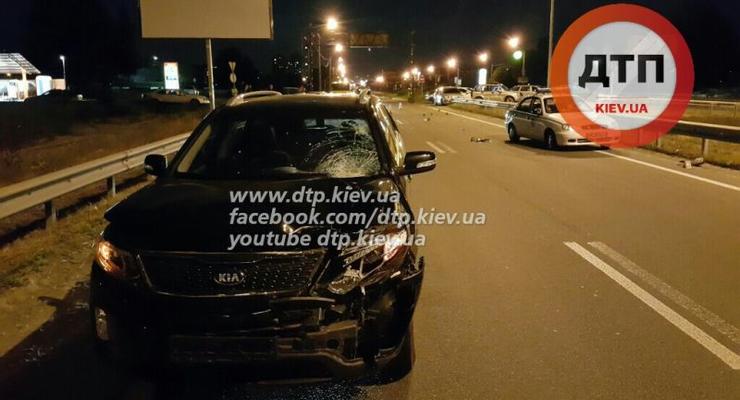 В столице водитель Kia насмерть сбил пешехода-нарушителя (фото)
