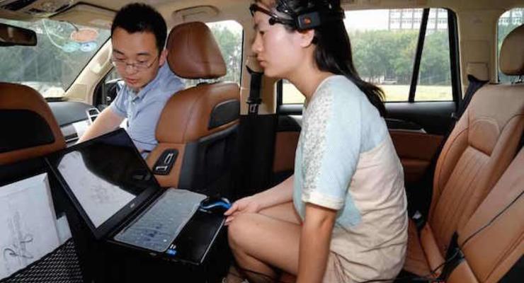 В Китае изобрели автомобиль, управляемый мыслью
