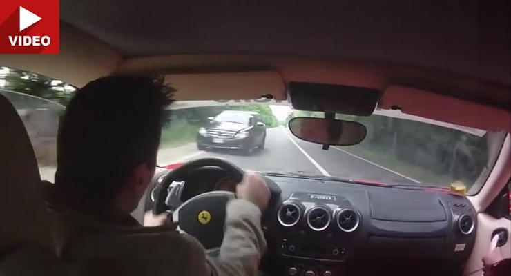 Чудеса реакции: Парень чуть не разбился на тест-драйве Ferrari (видео)