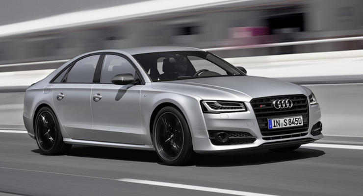 Компания Audi представила модифицированный седан A8