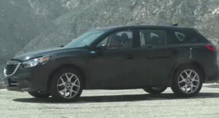 Кроссовер Mazda CX-9 заметили без камуфляжа (видео)