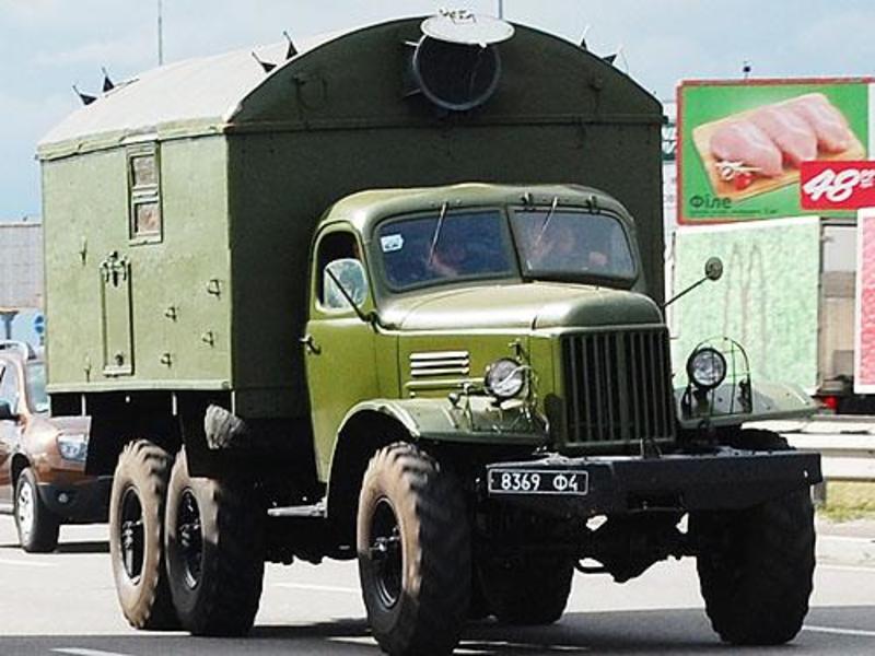 Минобороны расконсервирует старые грузовики ЗИЛ-157 / autoconsulting.com.ua