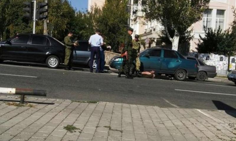 В центре Донецка боевики устроили разборки после ДТП / twitter.com/666_mancer