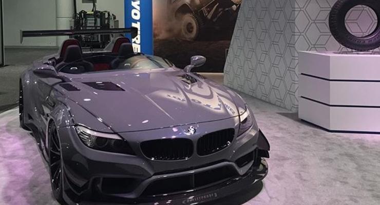 На тюнинг-шоу SEMA показали уникальный "злой" BMW Z4 GT (видео)