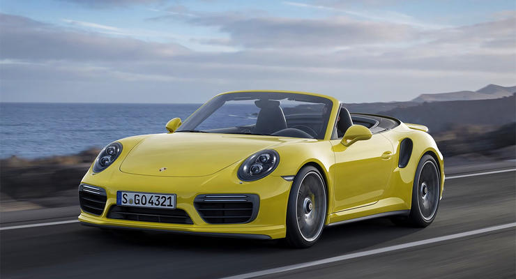 Porsche представила обновленную версию спорткара 911 Turbo (фото)