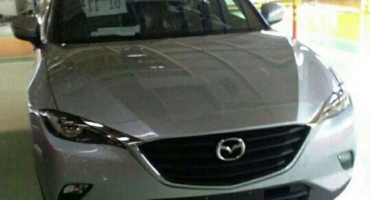 Новый кроссовер Mazda заметили без камуфляжа