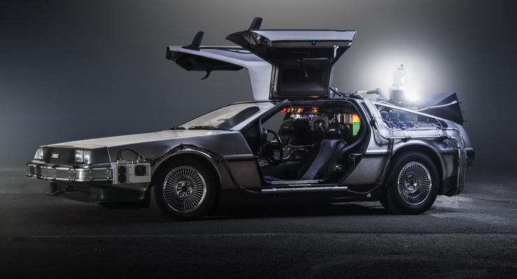 DeLorean из "Назад в будущее" возвращается на рынок авто