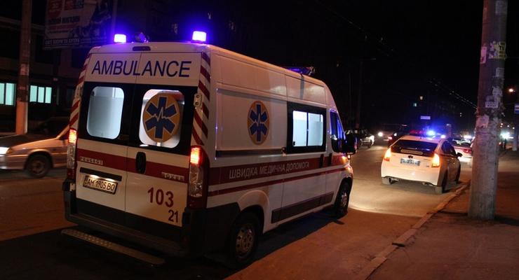 В Житомире в остановку влетел автомобиль: погиб 8-летний ребенок