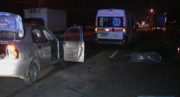 В Киеве таксист на Daewoo насмерть сбил пешехода