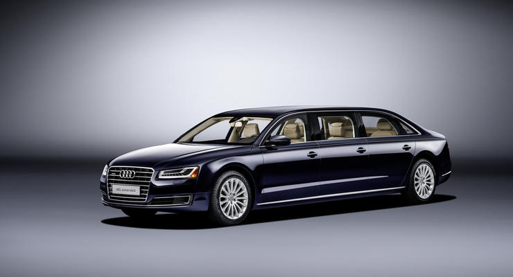 Audi представила лимузин для королевской семьи