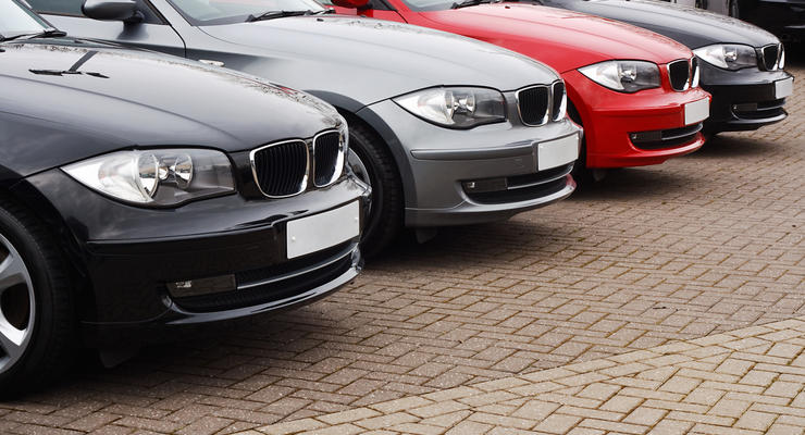 Продажи новых авто в ЕС приблизились к докризисному максимуму