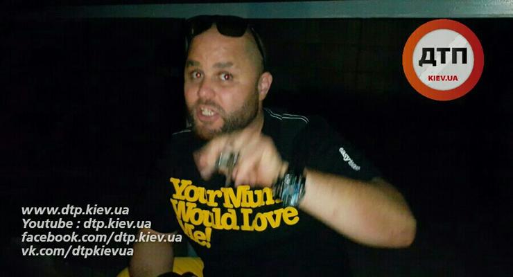В Киеве полиция ловила пьяного ливийца на Daewoo
