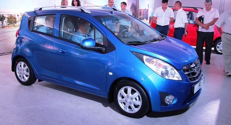 В Украине начались продажи доступных авто под брендом Ravon