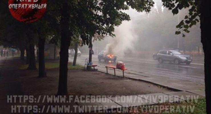 В Киеве на ходу загорелась Skoda