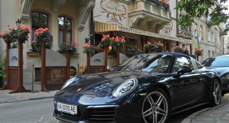 Во Львове заметили первую в Украине Porsche 991 нового поколения
