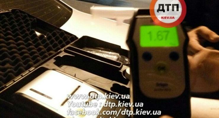 Автомобиль с Надеждой Савченко попал в ДТП