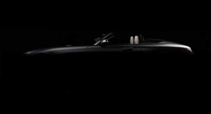 Mercedes-Benz показал тизер нового родстера