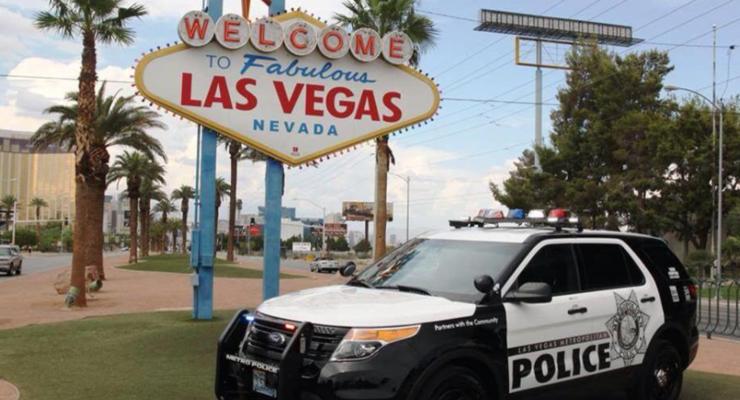 В сети показали, как "кормятся" полицейские у въезда в Лас-Вегас