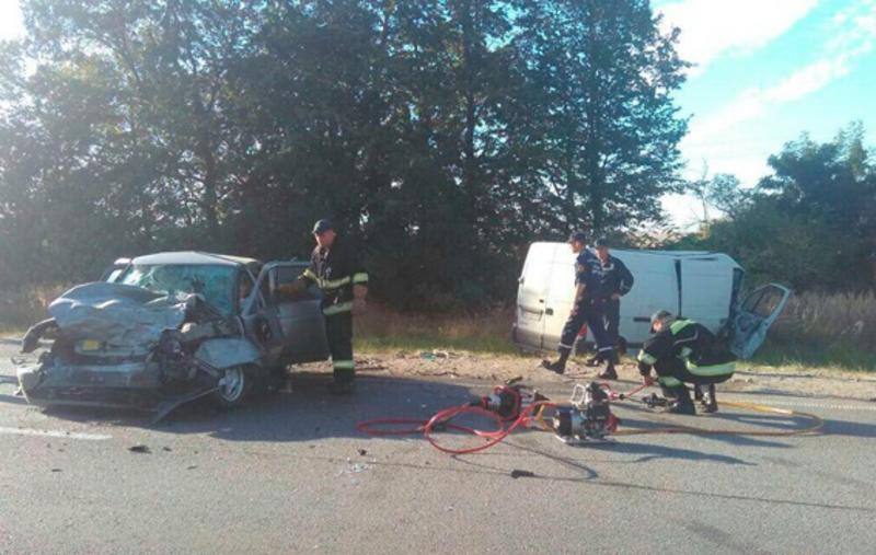 На трассе Киев - Чоп в ДТП погибли чиновники РГА / Главное управление Нацполии в Ровенской области