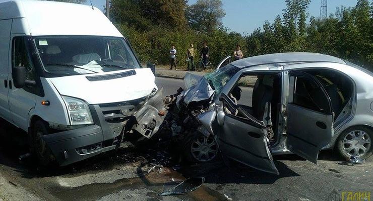Смертельное ДТП на трассе Мукачево - Львов: двое погибших, три человека в больнице